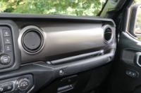 Used 2020 Jeep Gladiator SPORT CREW PICKUP CONVERTIBLE 4X4 for sale Sold at Auto Collection in Murfreesboro TN 37129 50