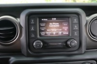 Used 2020 Jeep Gladiator SPORT CREW PICKUP CONVERTIBLE 4X4 for sale Sold at Auto Collection in Murfreesboro TN 37129 53