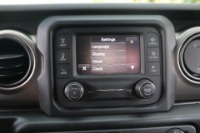 Used 2020 Jeep Gladiator SPORT CREW PICKUP CONVERTIBLE 4X4 for sale Sold at Auto Collection in Murfreesboro TN 37129 55