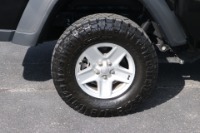 Used 2020 Jeep Gladiator SPORT CREW PICKUP CONVERTIBLE 4X4 for sale Sold at Auto Collection in Murfreesboro TN 37129 68