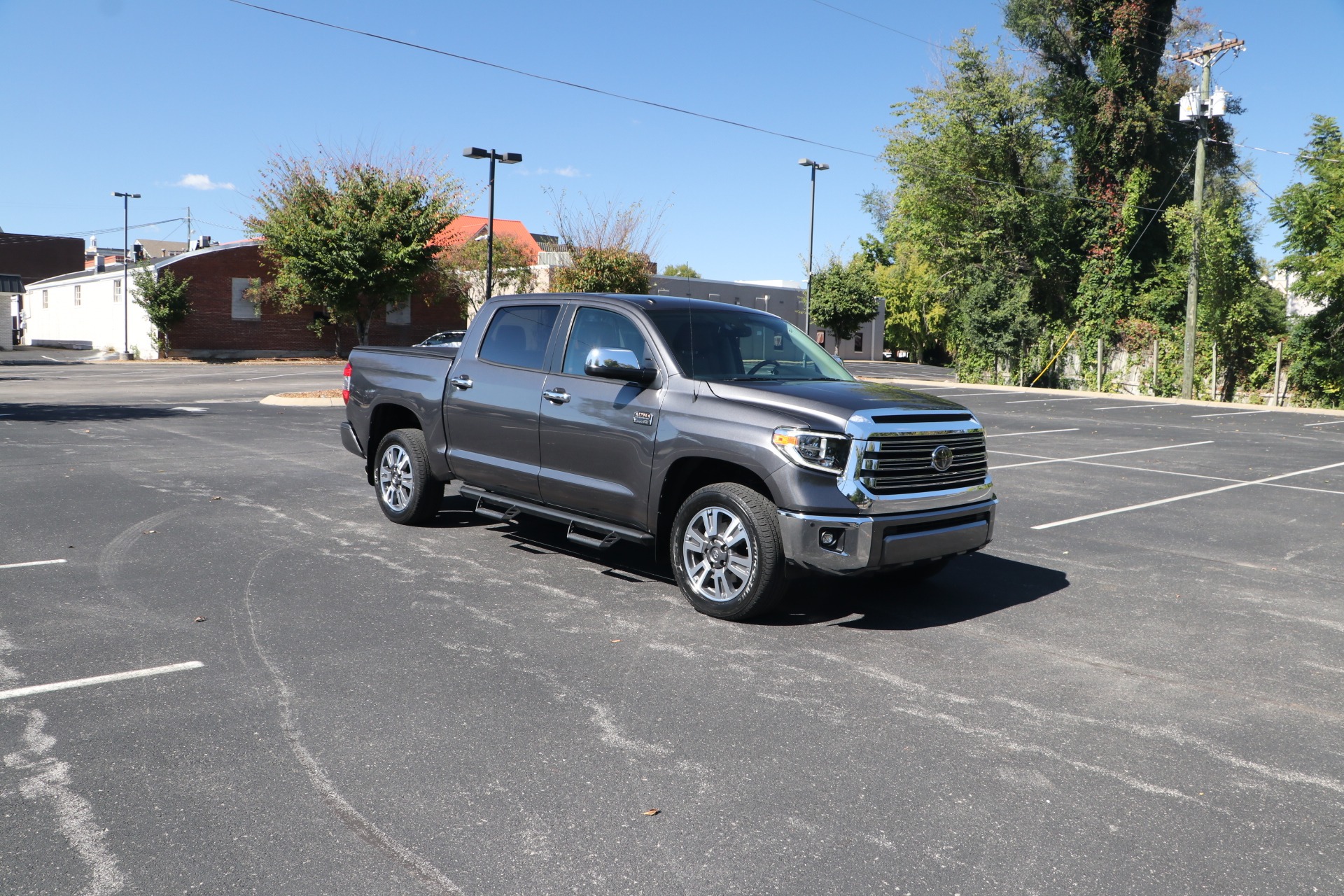Used 2018 Toyota Tundra 1794 EDITION CREWMAX 4WD W/NAV for sale Sold at Auto Collection in Murfreesboro TN 37129 1