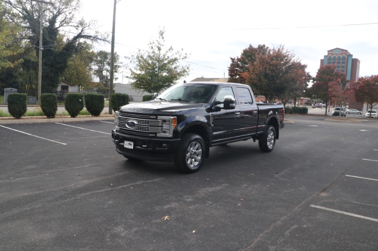 Used 2019 Ford F-350 Super Duty Platinum CREW CAB 4WD W/PLATINUM ULTIMATE PKG for sale Sold at Auto Collection in Murfreesboro TN 37130 2