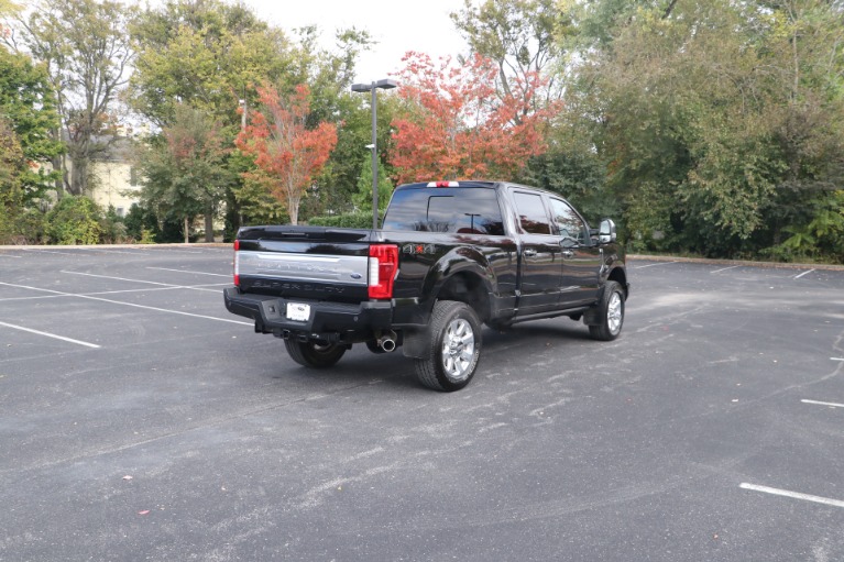 Used 2019 Ford F-350 Super Duty Platinum CREW CAB 4WD W/PLATINUM ULTIMATE PKG for sale Sold at Auto Collection in Murfreesboro TN 37130 3