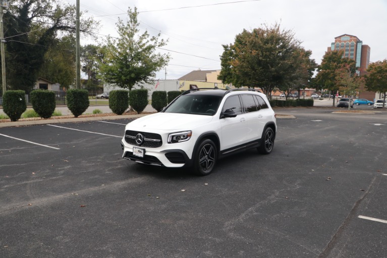 Used 2020 Mercedes-Benz GLB250 4MATIC PREMIUM W/Amg Line Package for sale Sold at Auto Collection in Murfreesboro TN 37130 2