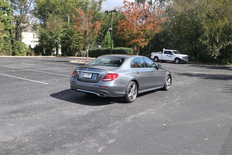 Used 2018 Mercedes-Benz E300 W/PREMIUM 1 PACKAGE RWD for sale $42,950 at Auto Collection in Murfreesboro TN 37130 3