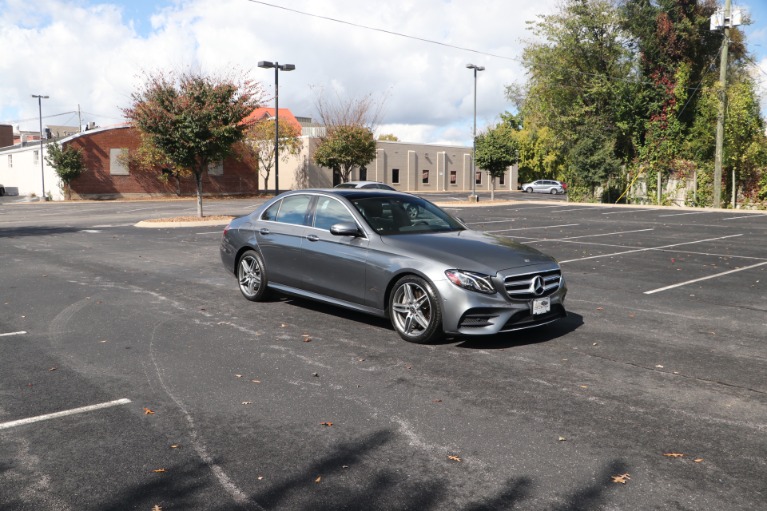 Used 2018 Mercedes-Benz E300 W/PREMIUM 1 PACKAGE RWD for sale $42,950 at Auto Collection in Murfreesboro TN 37130 1