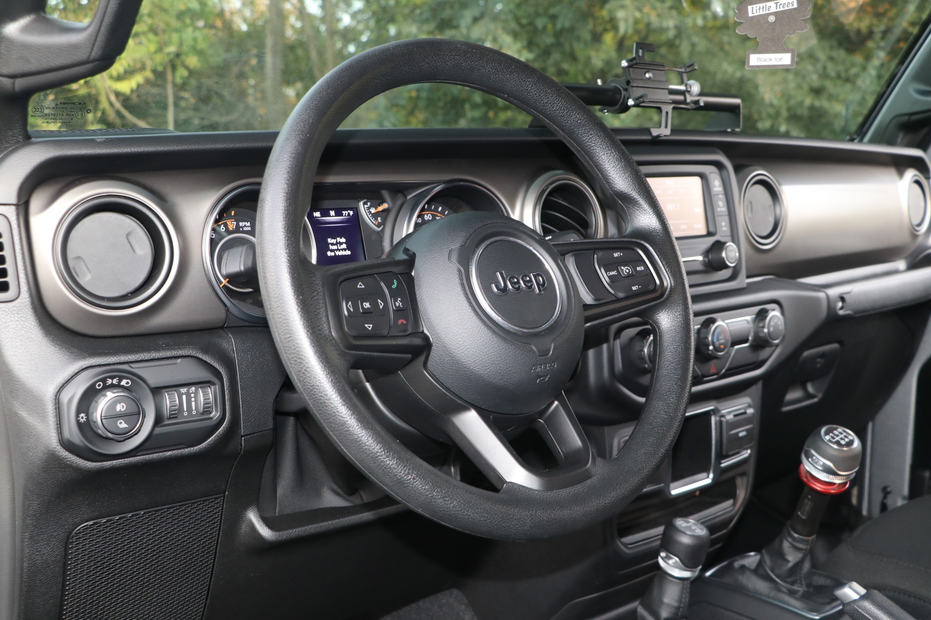 2023 Jeep Gladiator Bed Rack