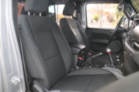 Used 2021 Jeep Gladiator SPORT 4X4 CONVERTIBLE for sale Sold at Auto Collection in Murfreesboro TN 37129 35