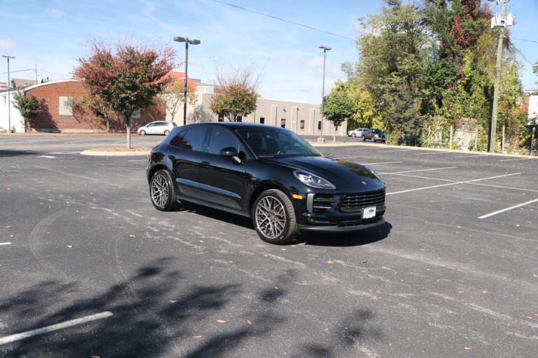 Used 2020 Porsche Macan PREMIUM PLUS AWD W/NAV for sale Sold at Auto Collection in Murfreesboro TN 37130 1