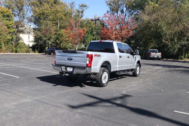 Used 2019 Ford F-250 SD XLT POWER STROKE DIESEL 4WD W/NAV for sale Sold at Auto Collection in Murfreesboro TN 37130 3
