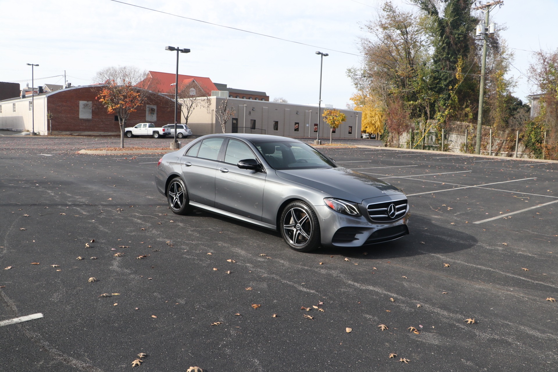 Used 2019 Mercedes-Benz E300 RWD PREMIUM AMG LINE STYLE W/NAV for sale Sold at Auto Collection in Murfreesboro TN 37130 1
