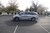 Used 2018 Honda Odyssey TOURING AUTO FWD W/NAV for sale Sold at Auto Collection in Murfreesboro TN 37129 7