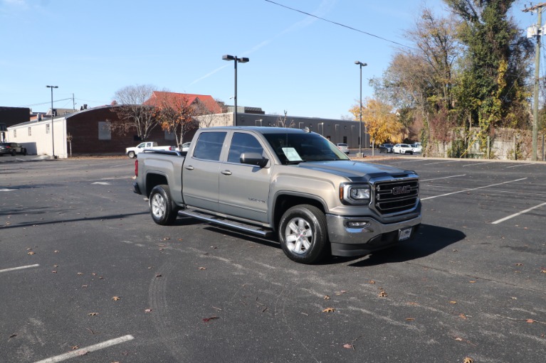 Used Used 2017 GMC Sierra 1500 SLE CREW CAB 2WD W/NAV for sale $37,800 at Auto Collection in Murfreesboro TN