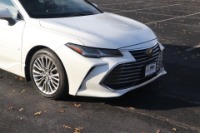 Used 2019 Toyota Avalon Limited FWD W/NAV for sale Sold at Auto Collection in Murfreesboro TN 37130 11