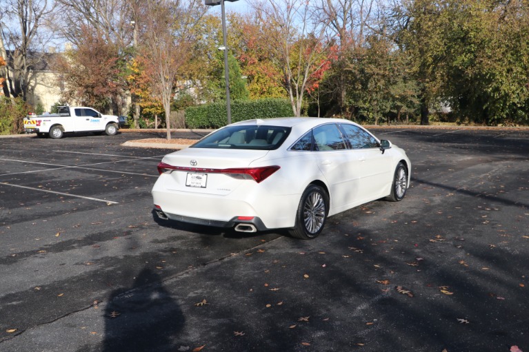 Used 2019 Toyota Avalon Limited FWD W/NAV for sale $37,950 at Auto Collection in Murfreesboro TN 37130 3