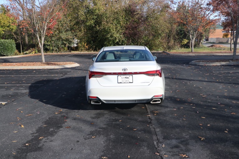 Used 2019 Toyota Avalon Limited FWD W/NAV for sale $37,950 at Auto Collection in Murfreesboro TN 37130 6