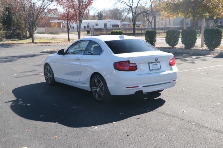 Used 2017 BMW 230i COUPE RWD for sale Sold at Auto Collection in Murfreesboro TN 37130 4