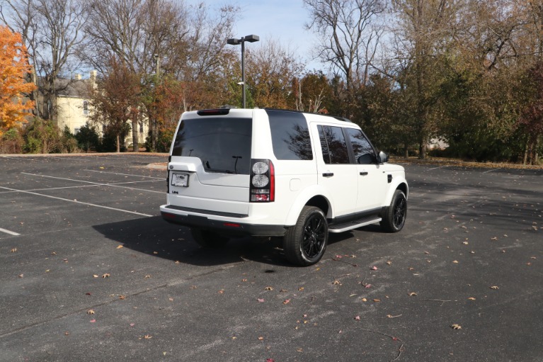 Used 2016 Land Rover LR4 HSE AWD W/NAV for sale Sold at Auto Collection in Murfreesboro TN 37130 3