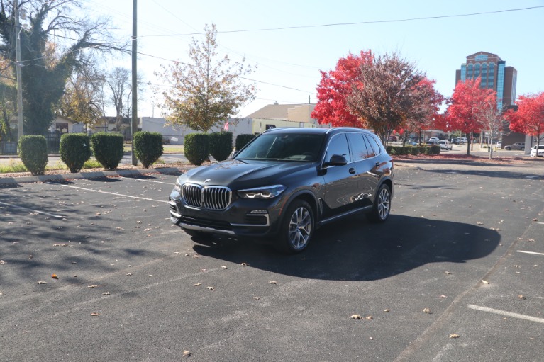 Used 2020 BMW X5 XDRIVE40I PREMIUM AWD W/NAV for sale Sold at Auto Collection in Murfreesboro TN 37130 2