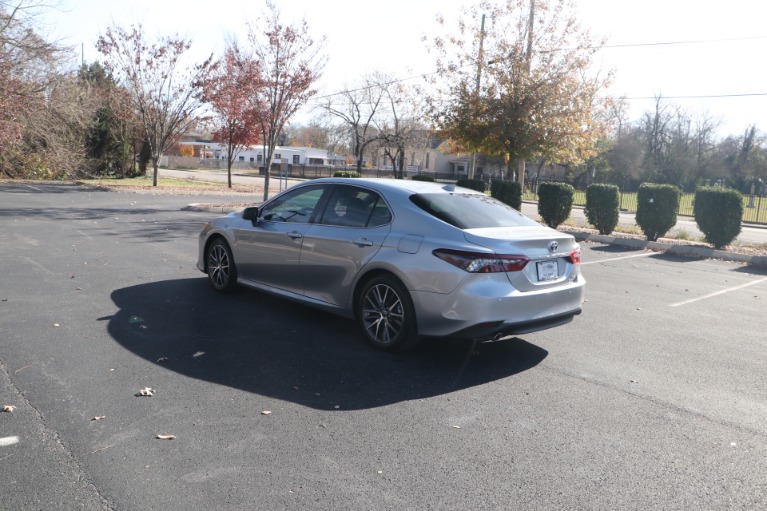 Used 2022 Toyota Camry Hybrid XLE W/DRIVER ASSIST PKG for sale $44,950 at Auto Collection in Murfreesboro TN 37130 4