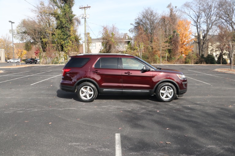 Used 2018 Ford Explorer XLT FWD W/NAV for sale Sold at Auto Collection in Murfreesboro TN 37130 8