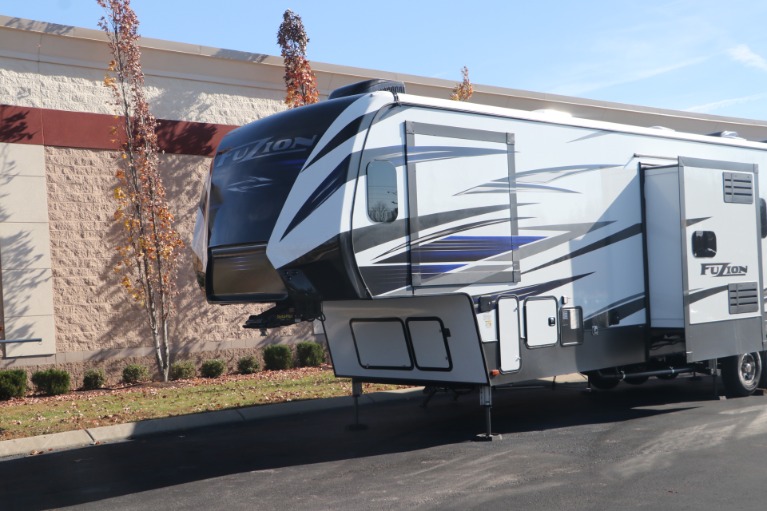 Used 2020 KEYSTONE for sale $85,950 at Auto Collection in Murfreesboro TN 37130 5