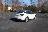 Used 2021 Tesla Model Y Long Range AWD for sale Sold at Auto Collection in Murfreesboro TN 37129 3