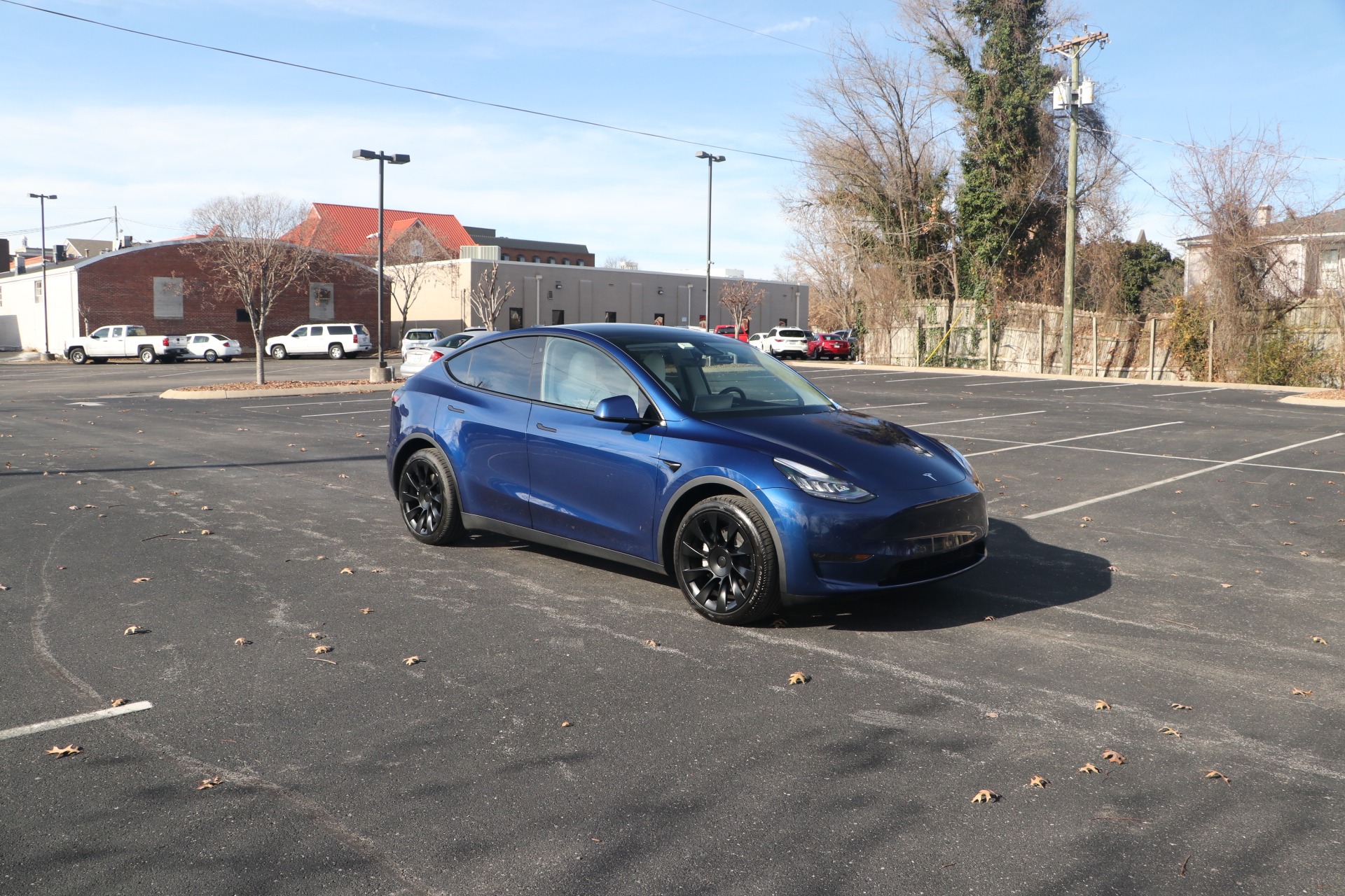 Used 2020 Tesla Model Y LONG RANGE AWD for sale Sold at Auto Collection in Murfreesboro TN 37129 1