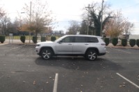 Used 2021 Jeep Grand Cherokee L Limited 4X2 for sale Sold at Auto Collection in Murfreesboro TN 37129 7