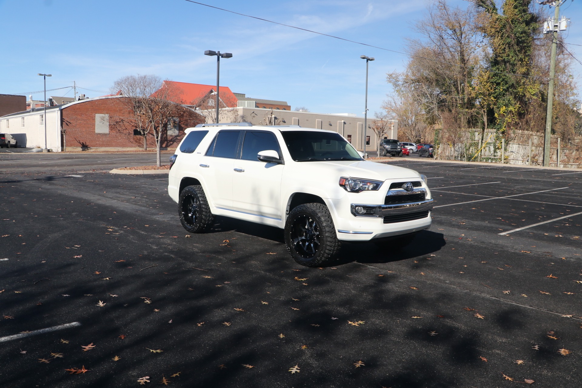 Used 2016 Toyota 4Runner LIMITED LUXURY PKG AWD for sale Sold at Auto Collection in Murfreesboro TN 37129 1