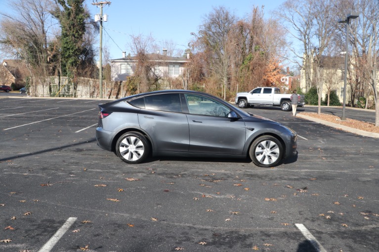Used 2021 Tesla Model Y Long Range AWD for sale Sold at Auto Collection in Murfreesboro TN 37130 8