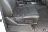 Used 2020 Nissan Frontier PRO-4X CREW CAB 4WD for sale Sold at Auto Collection in Murfreesboro TN 37130 33