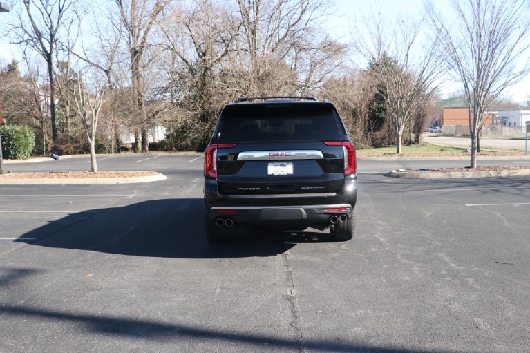 Used 2021 GMC Yukon XL Denali 4WD for sale Sold at Auto Collection in Murfreesboro TN 37130 6