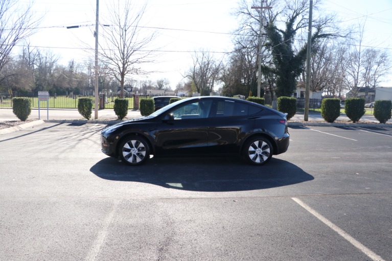 Used 2021 Tesla Model Y LONG RANGE AWD W/NAV for sale $69,950 at Auto Collection in Murfreesboro TN 37130 7