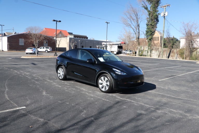 Used 2021 Tesla Model Y LONG RANGE AWD W/NAV for sale $69,950 at Auto Collection in Murfreesboro TN 37130 1