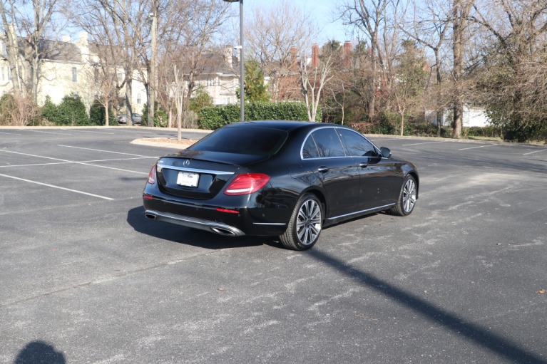 Used 2018 Mercedes-Benz E 300 PREMIUM 3 PKG RWD W/NAV for sale $48,950 at Auto Collection in Murfreesboro TN 37130 3