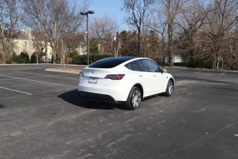 Used 2022 Tesla Model Y LONG RANGE AWD W/NAV for sale $71,950 at Auto Collection in Murfreesboro TN 37130 3