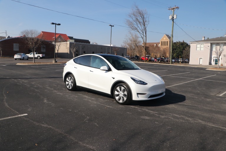 Used 2022 Tesla Model Y LONG RANGE AWD W/NAV for sale $71,950 at Auto Collection in Murfreesboro TN 37130 1