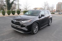 Used 2021 Toyota Highlander Hybrid Platinum-L4 AWD W/NAV for sale Sold at Auto Collection in Murfreesboro TN 37129 2