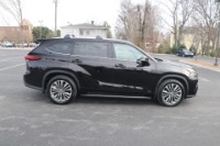 Used 2021 Toyota Highlander Hybrid Platinum-L4 AWD W/NAV for sale Sold at Auto Collection in Murfreesboro TN 37129 8
