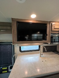 Used 2019 JAYCO PRECEPT 36A for sale $113,950 at Auto Collection in Murfreesboro TN 37130 28