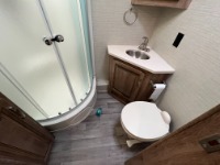 Used 2019 JAYCO PRECEPT 36A for sale $113,950 at Auto Collection in Murfreesboro TN 37130 71