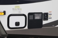 Used 2020 PALOMINO SOLAIRE 314TSBH W/3 SLIDE OUTS for sale $36,950 at Auto Collection in Murfreesboro TN 37130 16