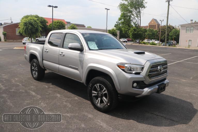 Used Used 2016 Toyota Tacoma TRD SPORT DOUBLE CAB 4X2 W/NAV for sale $28,950 at Auto Collection in Murfreesboro TN