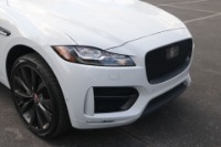 Used 2018 Jaguar F-PACE 30t R-Sport AWD W/TECH PKG for sale $45,950 at Auto Collection in Murfreesboro TN 37130 11