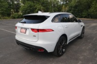 Used 2018 Jaguar F-PACE 30t R-Sport AWD W/TECH PKG for sale $45,950 at Auto Collection in Murfreesboro TN 37130 3