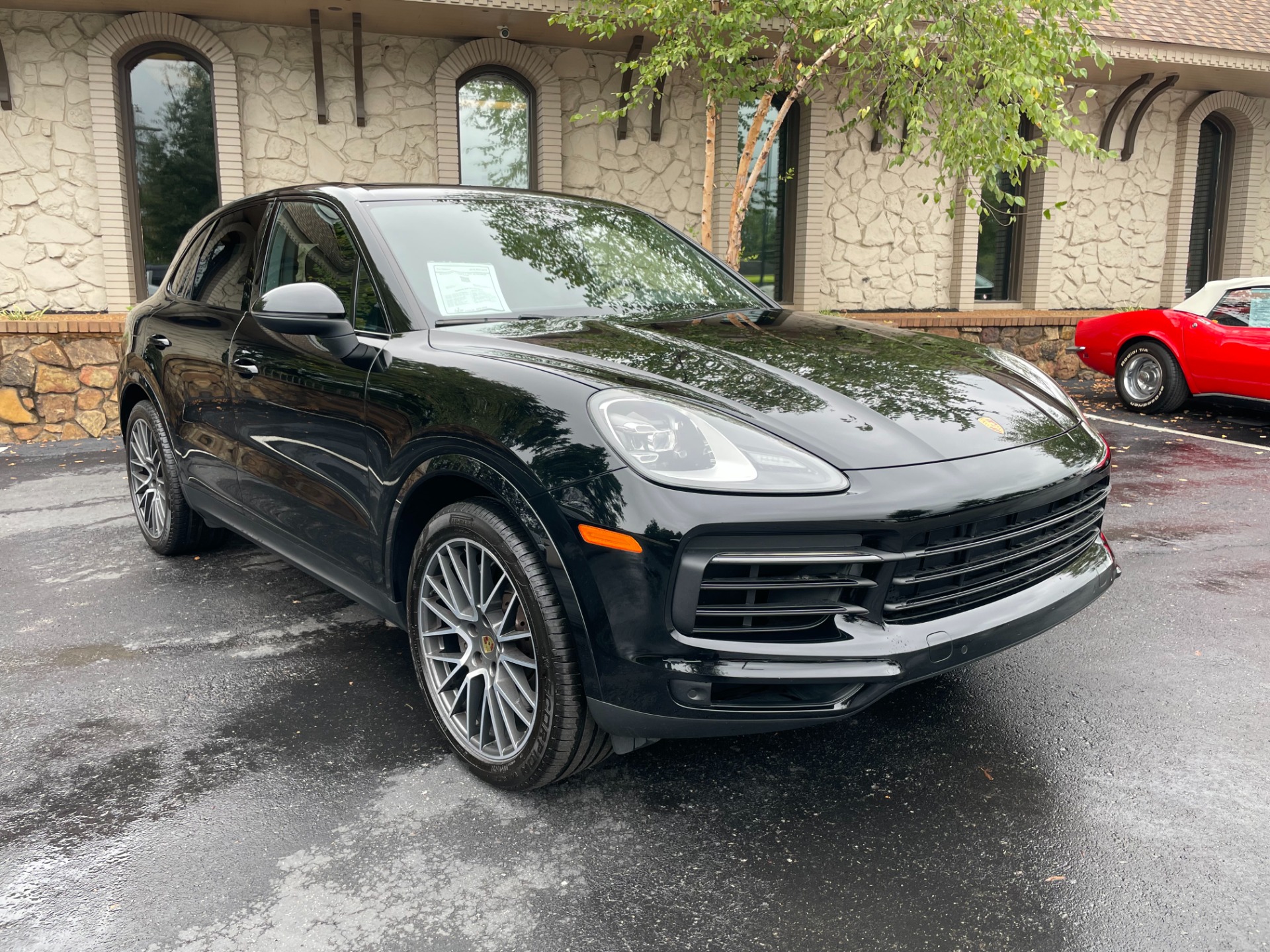 Used 2019 Porsche Cayenne S AWD W/PREMIUM PACKAGE for sale $81,950 at Auto Collection in Murfreesboro TN 37130 1