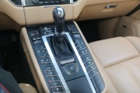 Used 2018 Porsche Macan SPORT EDITION W/PREMIUM PLUS PKG AWD for sale $46,950 at Auto Collection in Murfreesboro TN 37130 51