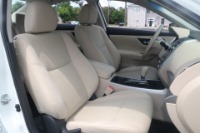 Used 2015 Nissan Altima 2.5 S DISPLAY AUDIO PKG FWD for sale Sold at Auto Collection in Murfreesboro TN 37130 35
