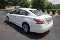 Used 2015 Nissan Altima 2.5 S DISPLAY AUDIO PKG FWD for sale Sold at Auto Collection in Murfreesboro TN 37130 4